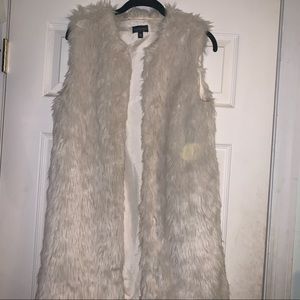 TOPSHOP Faux Fur Vest